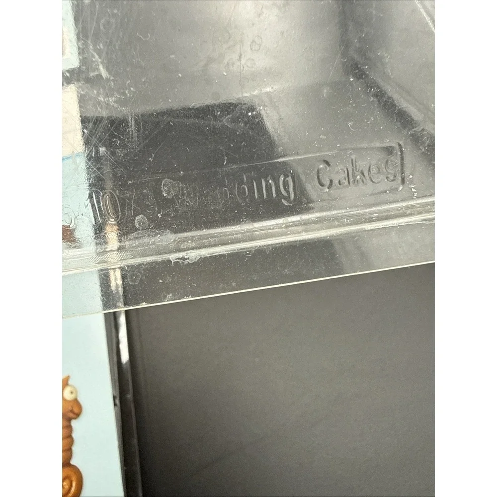 LOT 4 Wilton Plastic Candy Mold Chocolate Mold Birthday Seashells Sea Turtle Wed